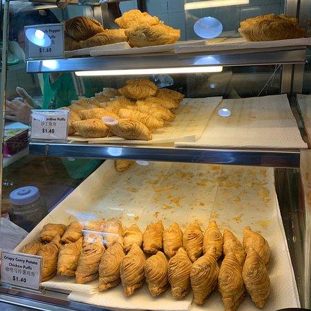 J2 Crispy Curry Puff